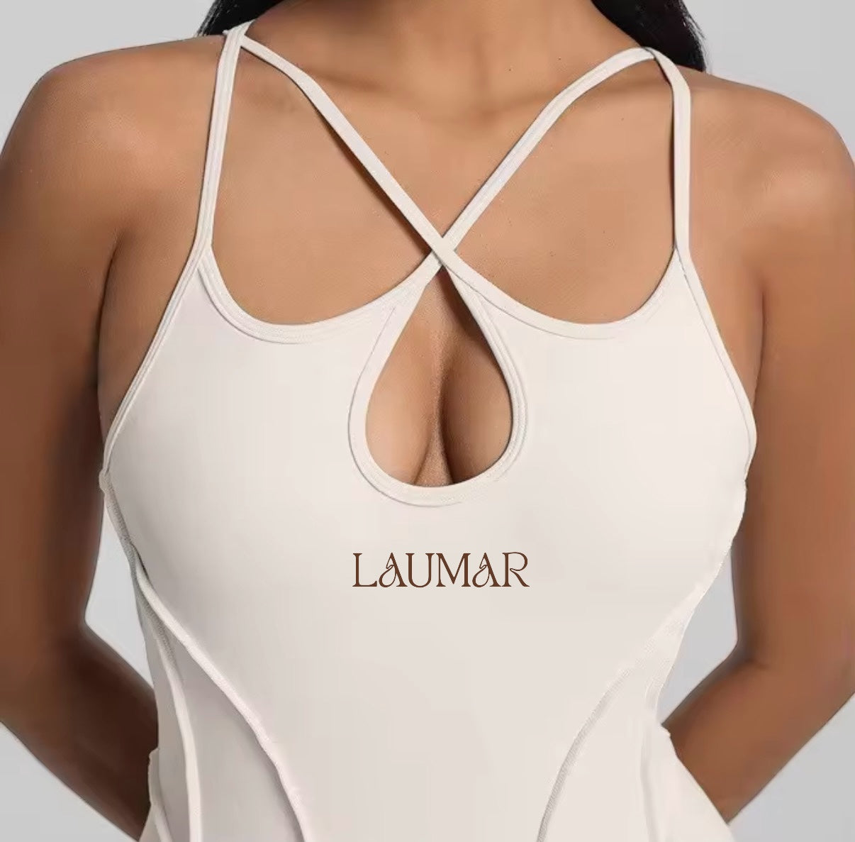 Sport-Bodysuit mit integriertem BH